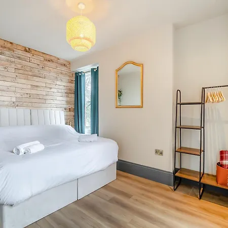 Bettys Townhouse-uk45308 Holiday home Harrogate