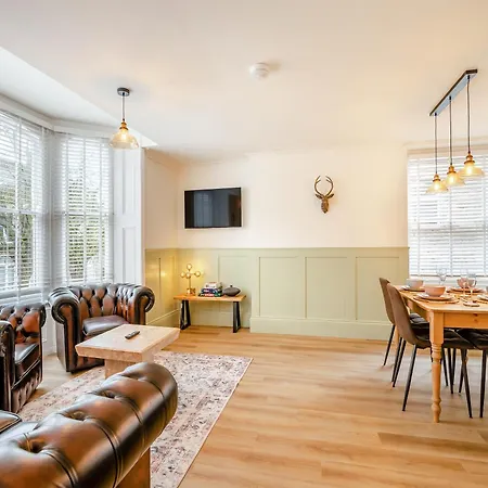 Betty's Townhouse- Luxury 2 Bed Appt With Parking Apartamento Harrogate